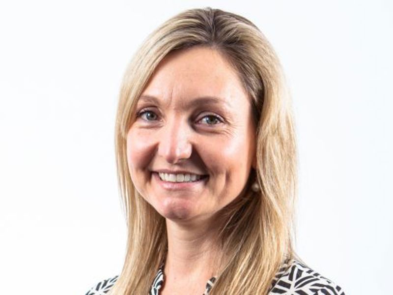 Dr Angela Allen | Icon Cancer Centre